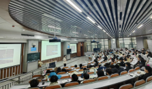 大学里的男生为什么越来越少了 大学新生中男性占比降至40%