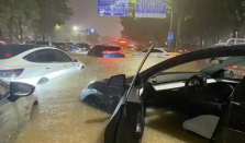 深圳时隔7年再发全市暴雨红警 深圳启动防汛三级应急响应